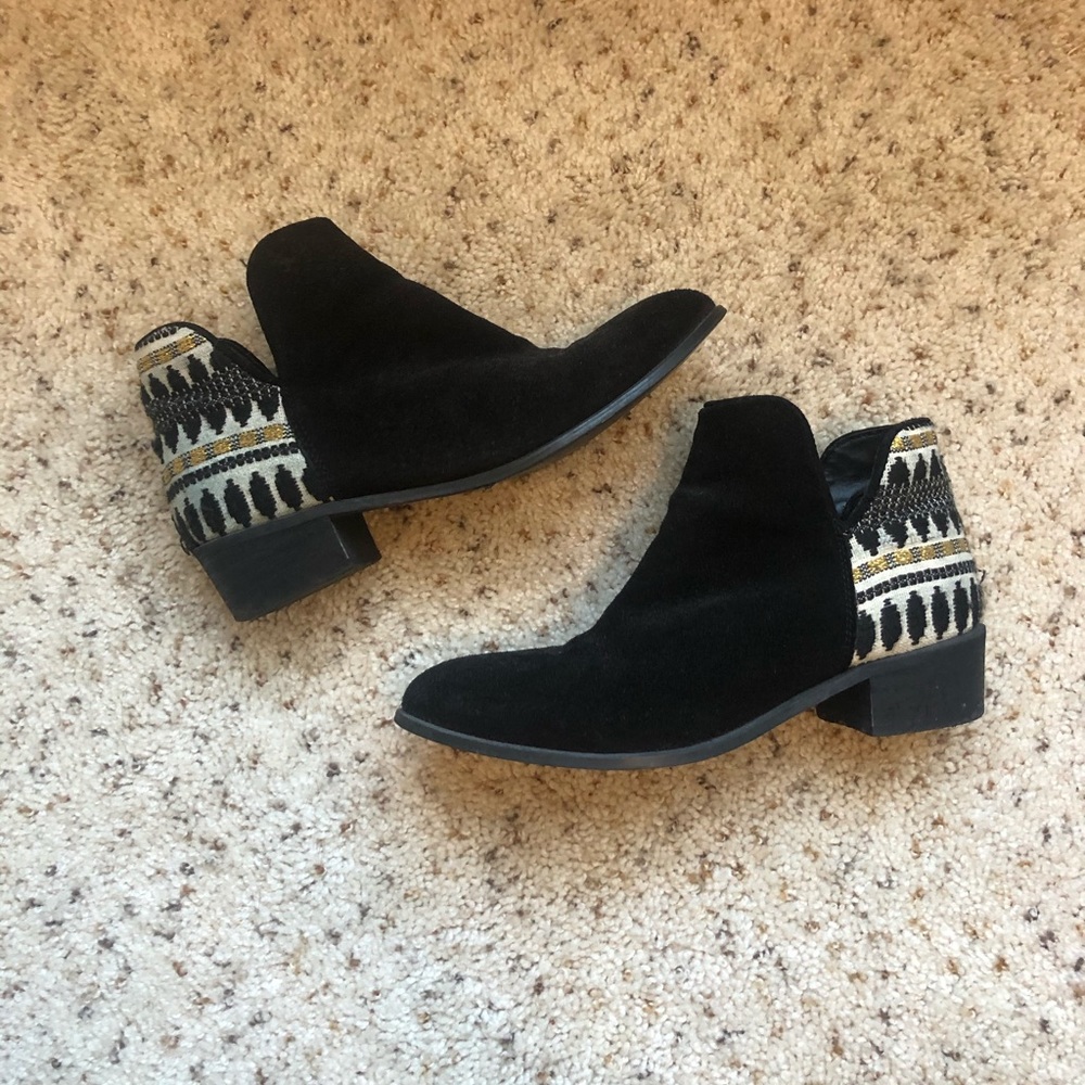 Steve Madden Arley Booties
